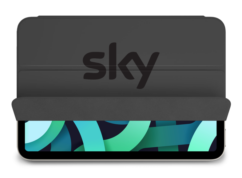 iPad-Hülle mit Logo für Medienunternehmen sky